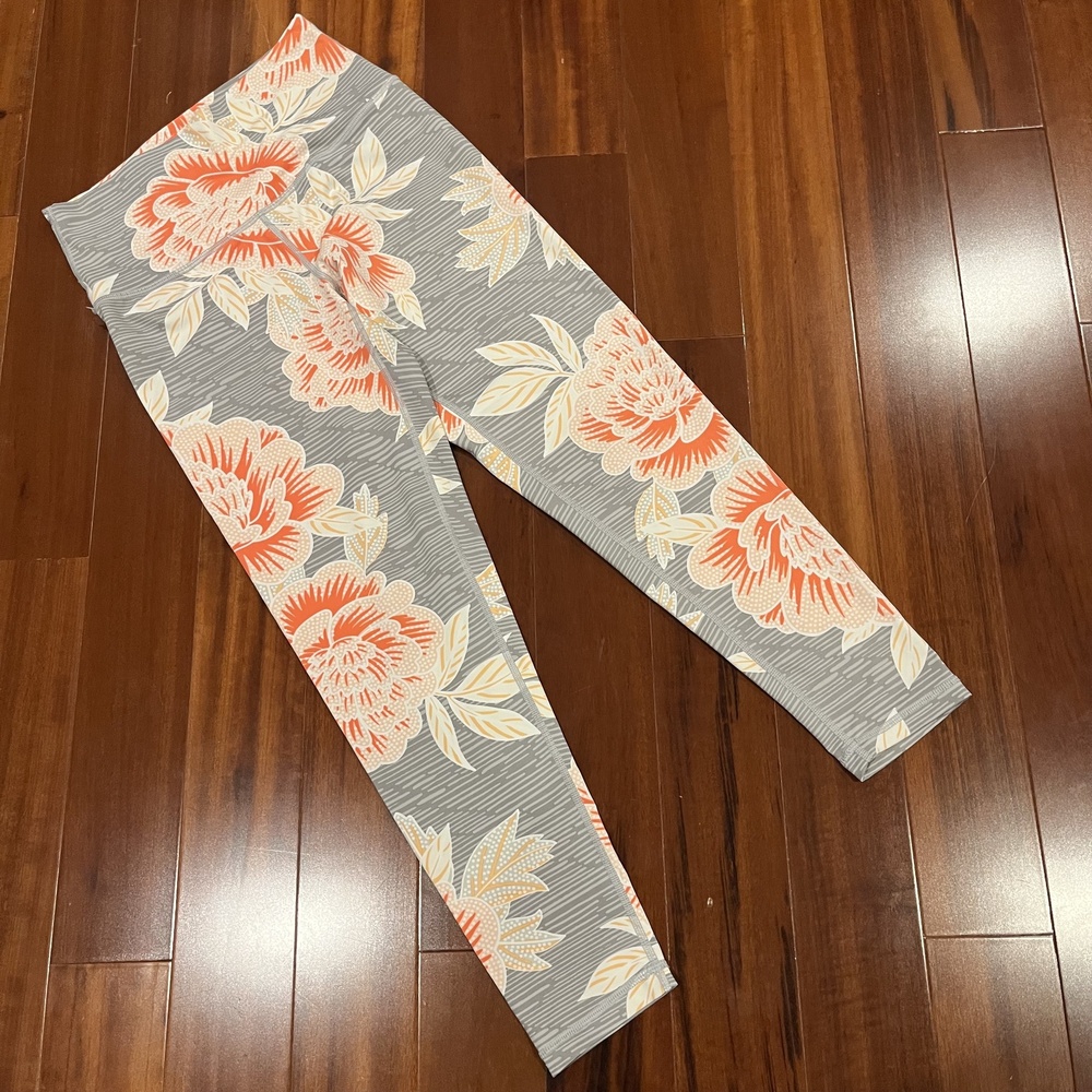 Aerie Gray Orange Leggings High Waisted Floral Print Activewear Pants Size M